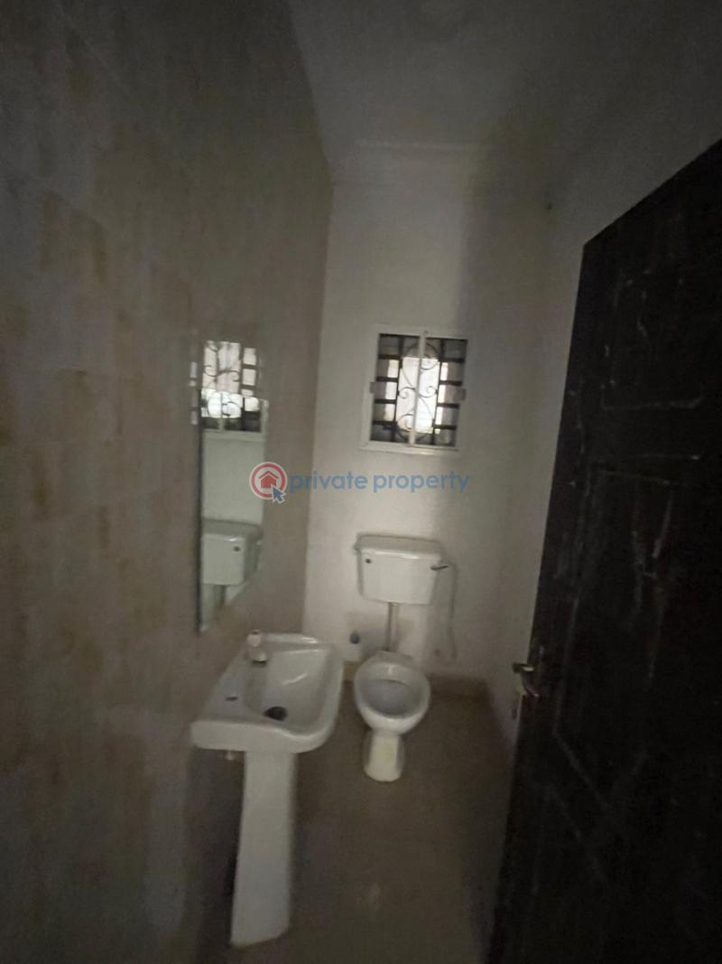 3 bedroom Flat & Apartment For Rent Igbo Efon Lekki Lagos - 11
