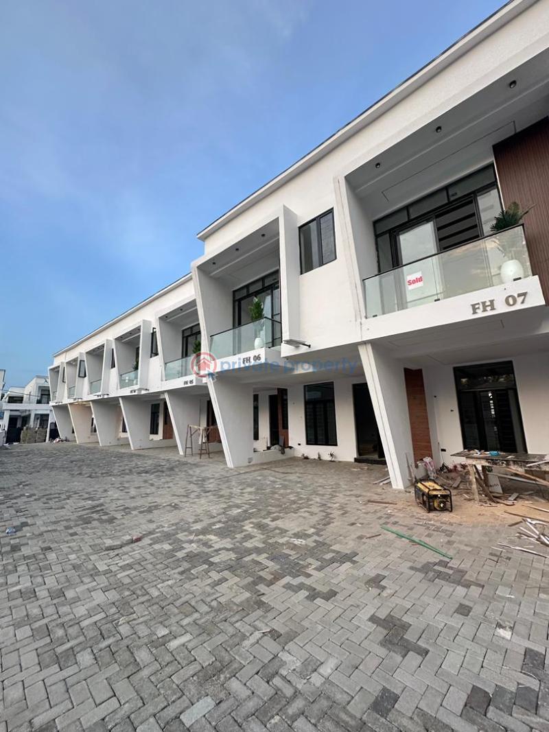3 bedroom Terraced Duplex For Sale Ikota Lekki Lagos - 1