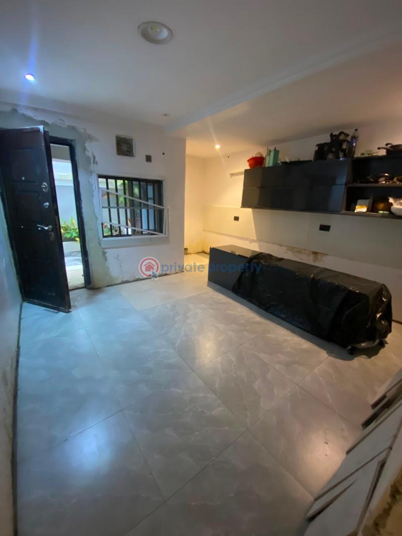 4 bedroom Semi detached Duplex For Rent Ologolo Lekki Lagos - 13