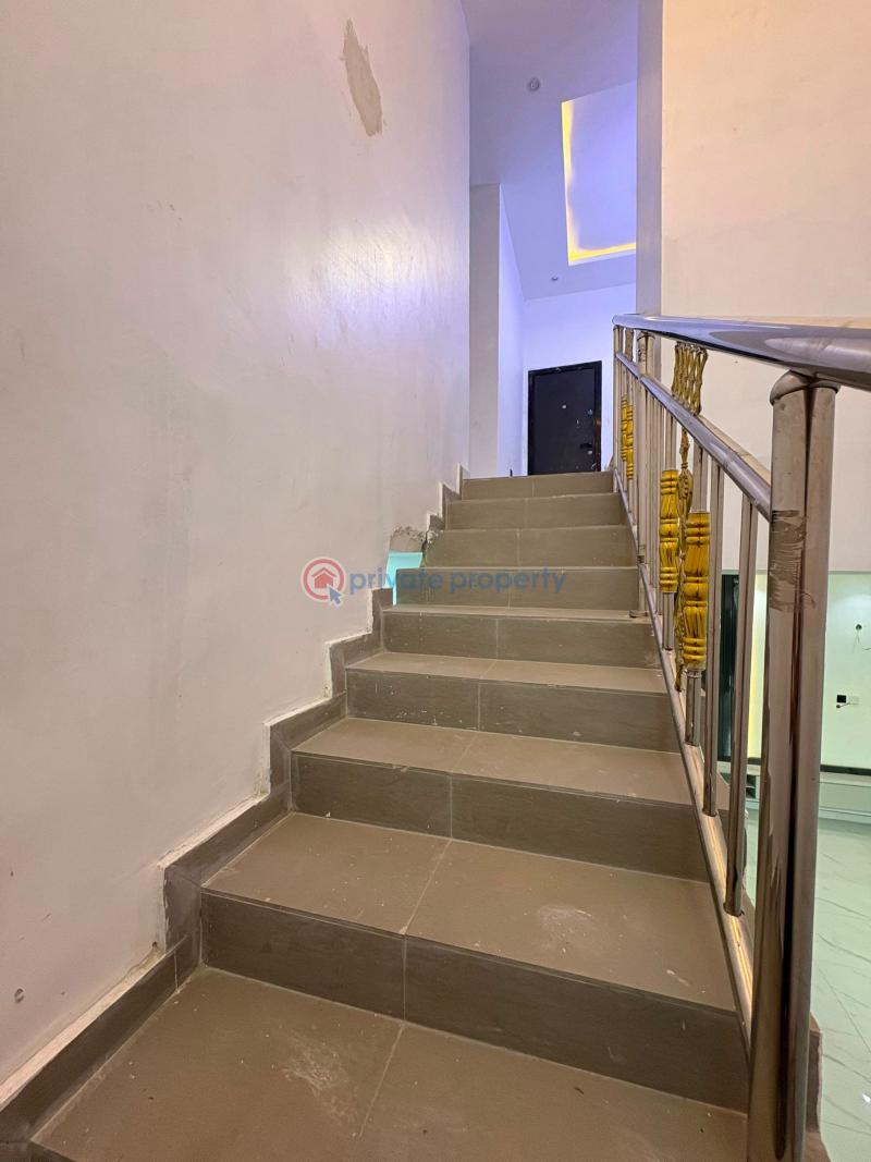 4 bedroom Detached Duplex For Rent Off Orchid Road Lekki Lagos - 12