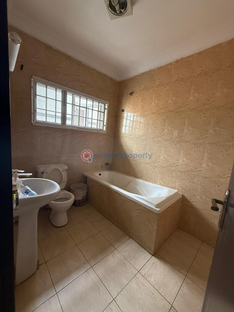 5 bedroom Detached Duplex For Sale Off Admiralty Way Lekki Phase 1 Lagos - 1