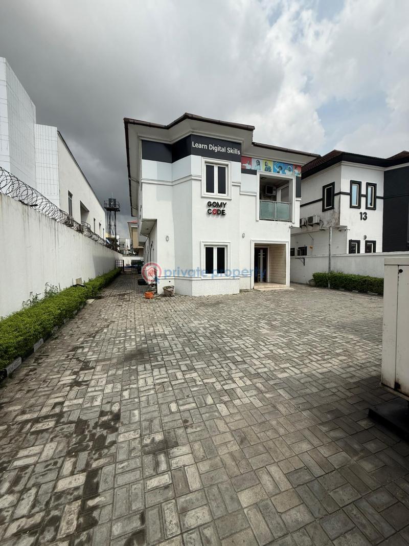 5 bedroom Detached Duplex For Sale Off Admiralty Way Lekki Phase 1 Lagos - 0