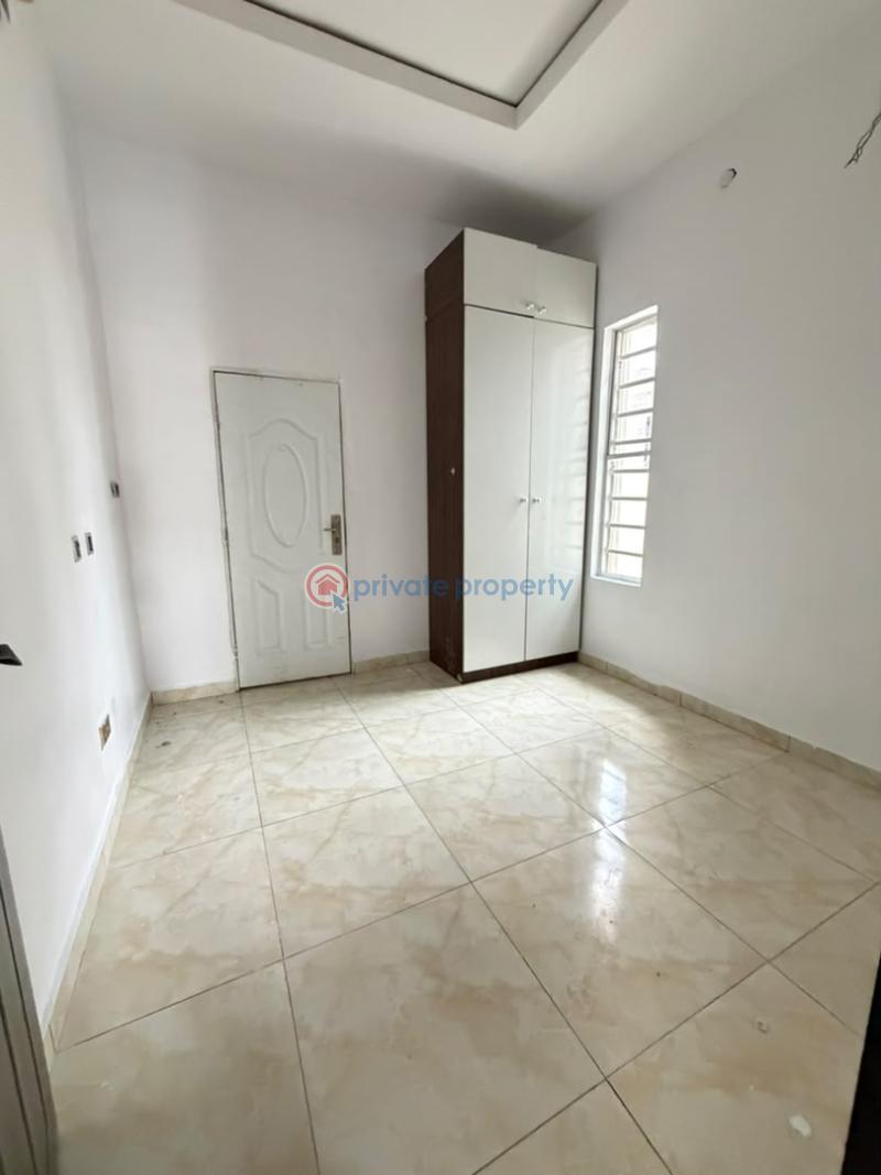 1 bedroom Mini Flat For Rent Thomas Estate Ajah Lagos - 3