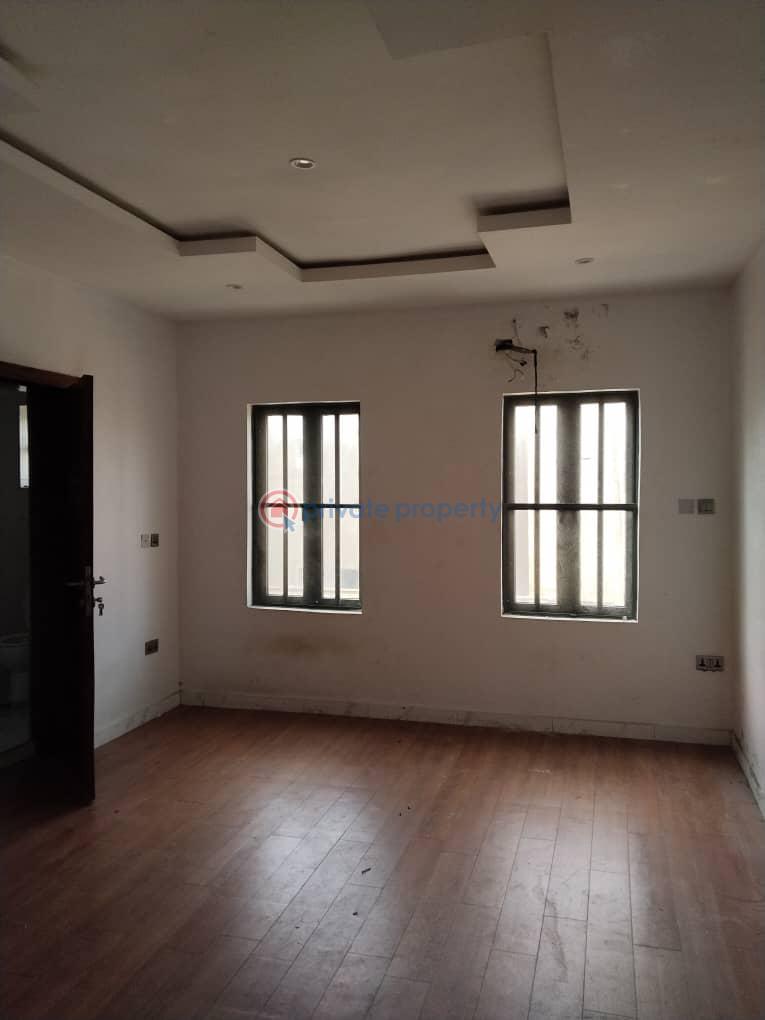 3 bedroom Flat & Apartment For Rent Ilasan Ikate Ilasan Lekki Lagos - 3