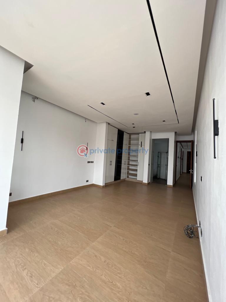 5 bedroom Detached Duplex For Sale Lekki Lagos - 1