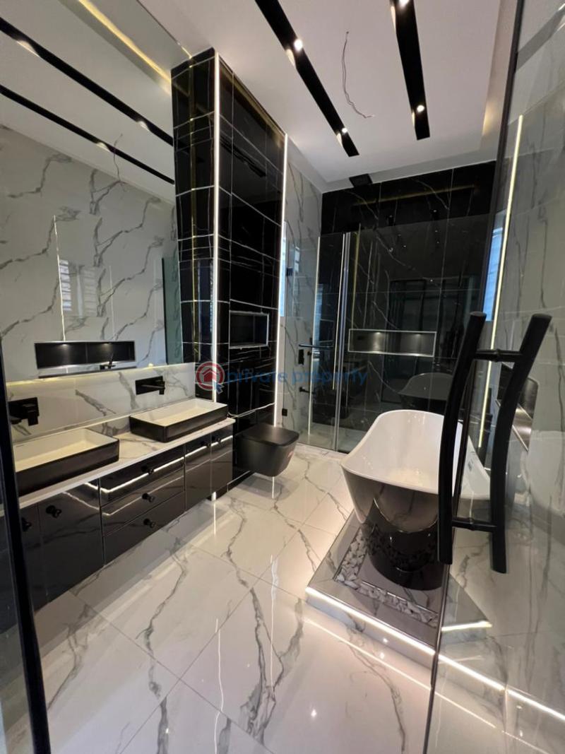 5 bedroom Detached Duplex For Sale 2nd Toll Gate Chevron Lekki Chevron Drive Lekki Lagos - 6