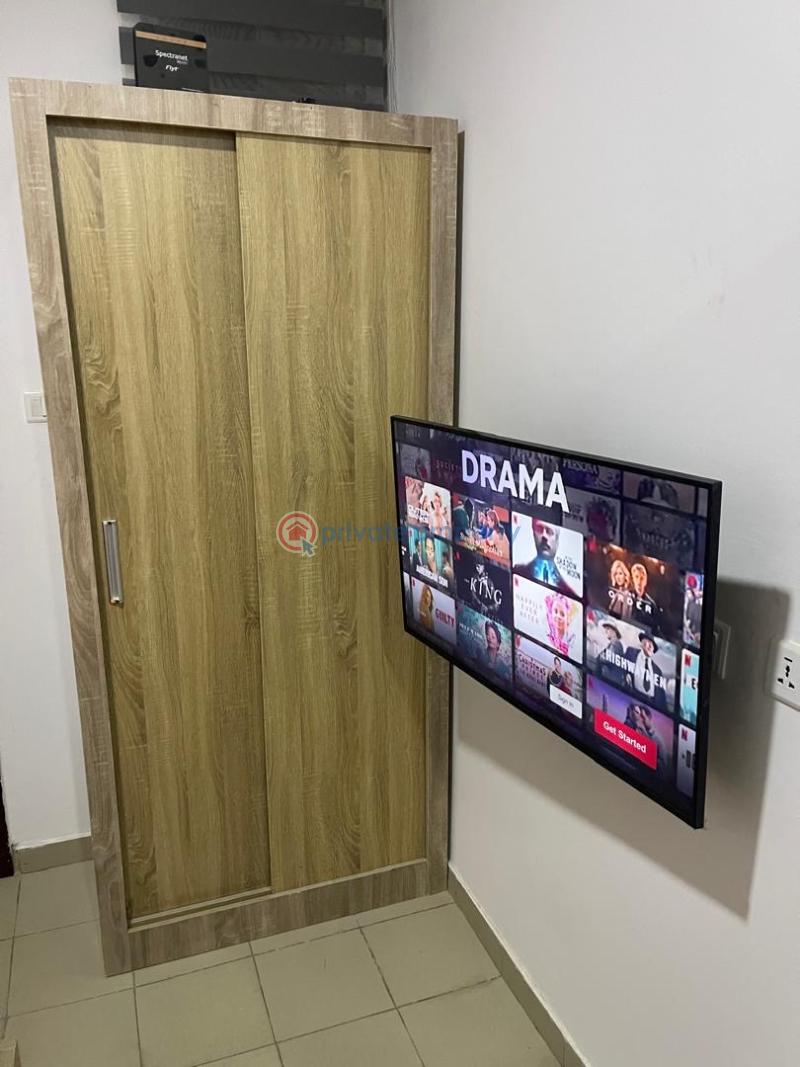 1 bedroom Studio Apartment Short let Lekki Phase 1 Lagos - 3