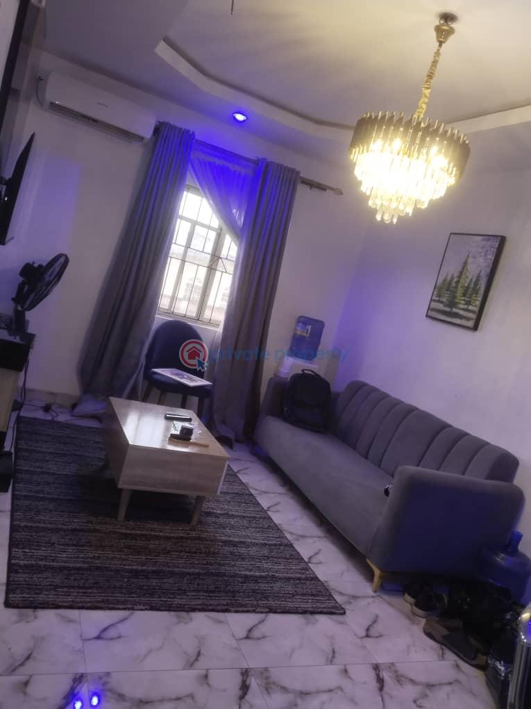 1 bedroom Mini Flat For Rent Obanikoro Estate Obanikoro Shomolu Lagos - 1
