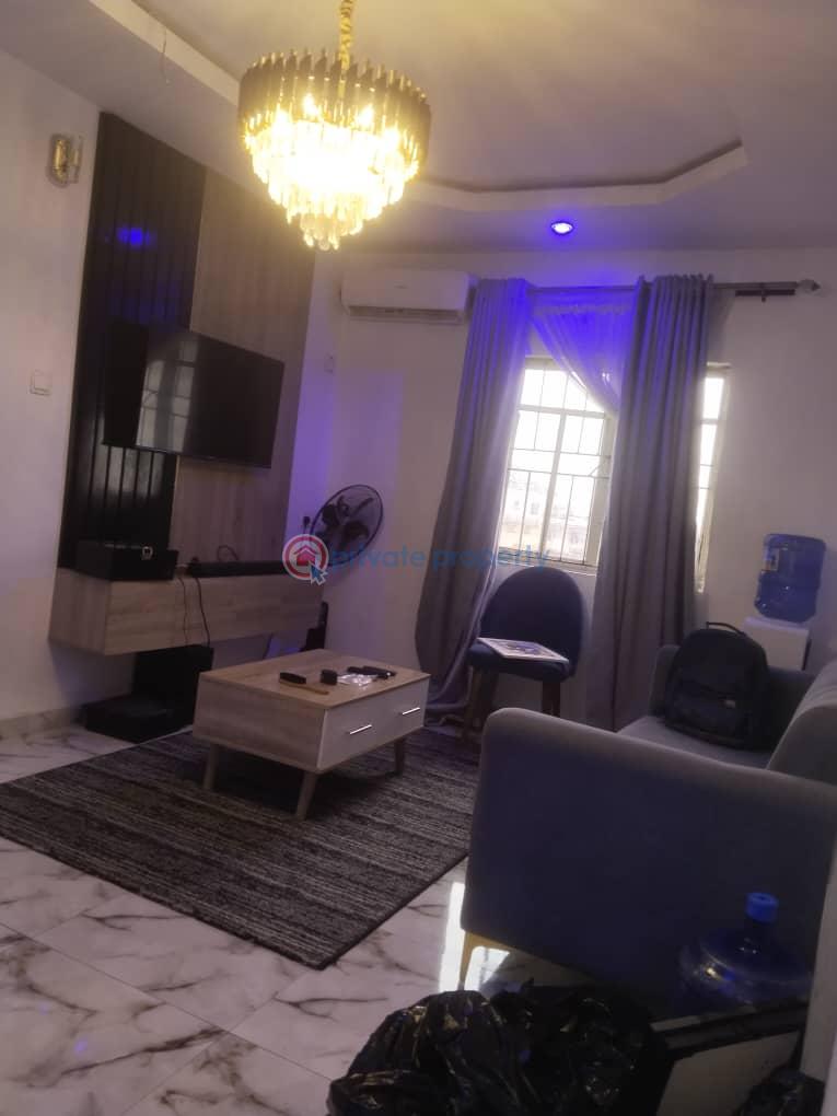 1 bedroom Mini Flat For Rent Obanikoro Estate Obanikoro Shomolu Lagos - 0