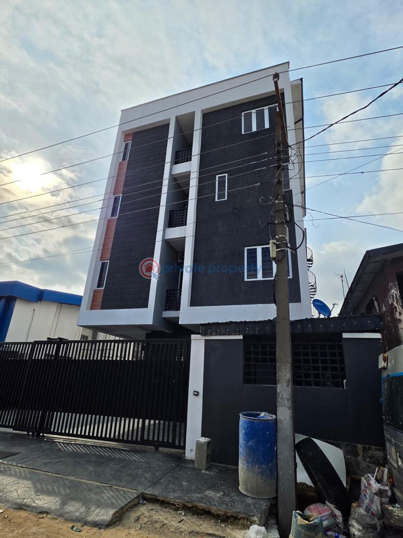 2 bedroom Block Of Flats For Sale Adeniyi Jones Secured Estate Adeniyi Jones Ikeja Lagos - 1