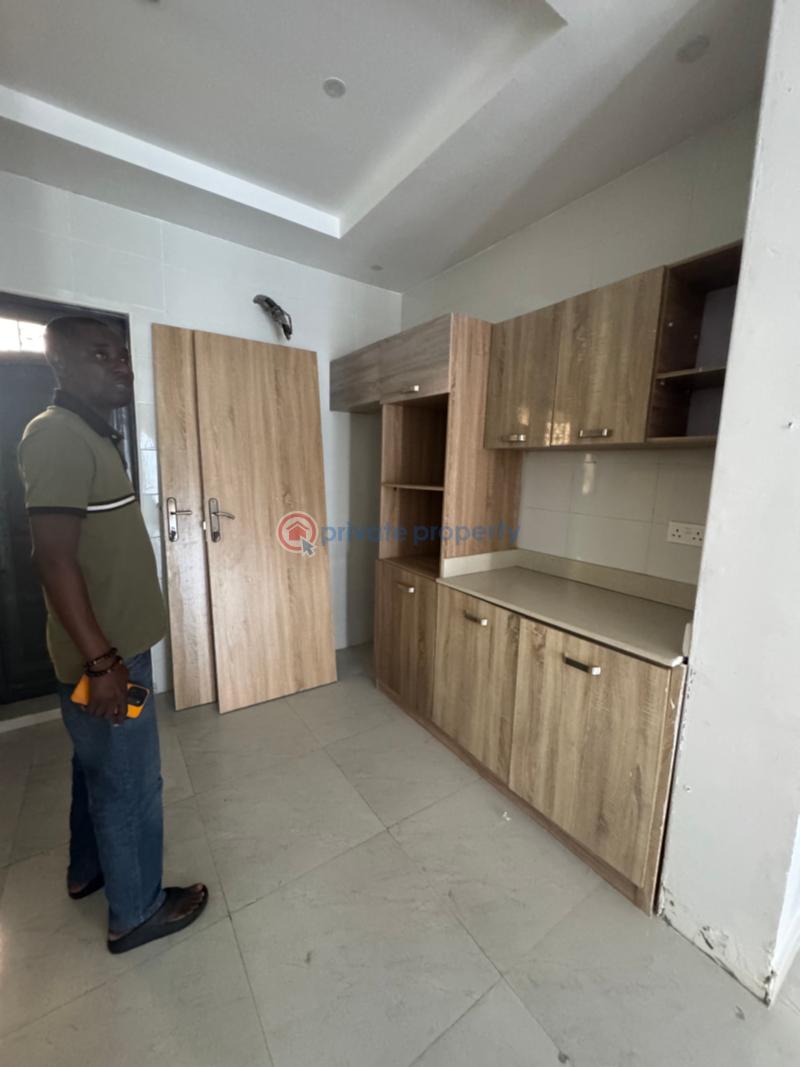 2 bedroom Block Of Flats For Rent Gbangbala Ikate Elegushi Lekki Lagos - 14