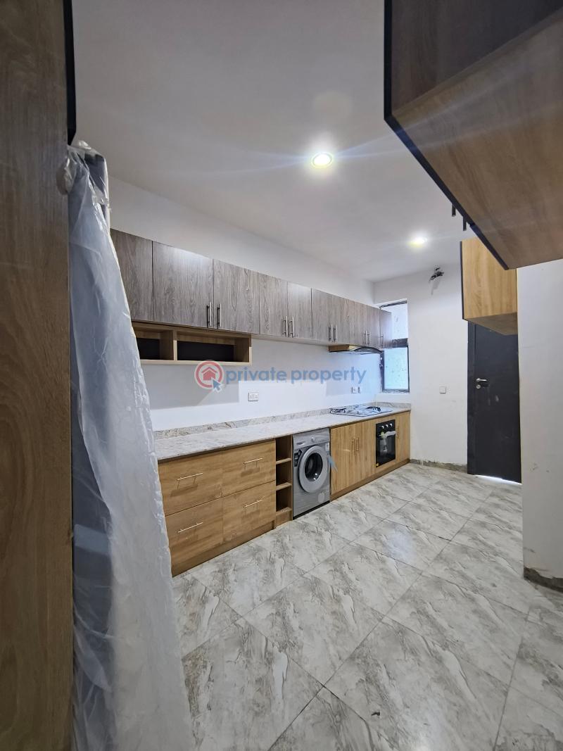 5 bedroom Semi detached Duplex For Sale Royalpine Estate, Orchid Lafiaji Lekki Lagos - 4