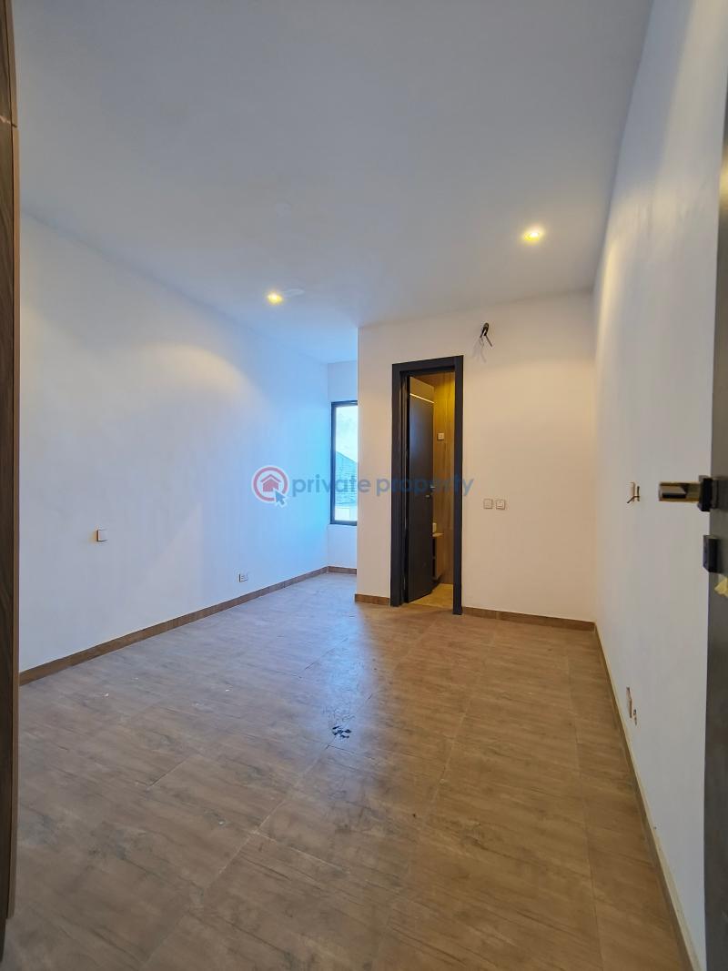 5 bedroom Semi detached Duplex For Sale Royalpine Estate, Orchid Lafiaji Lekki Lagos - 12