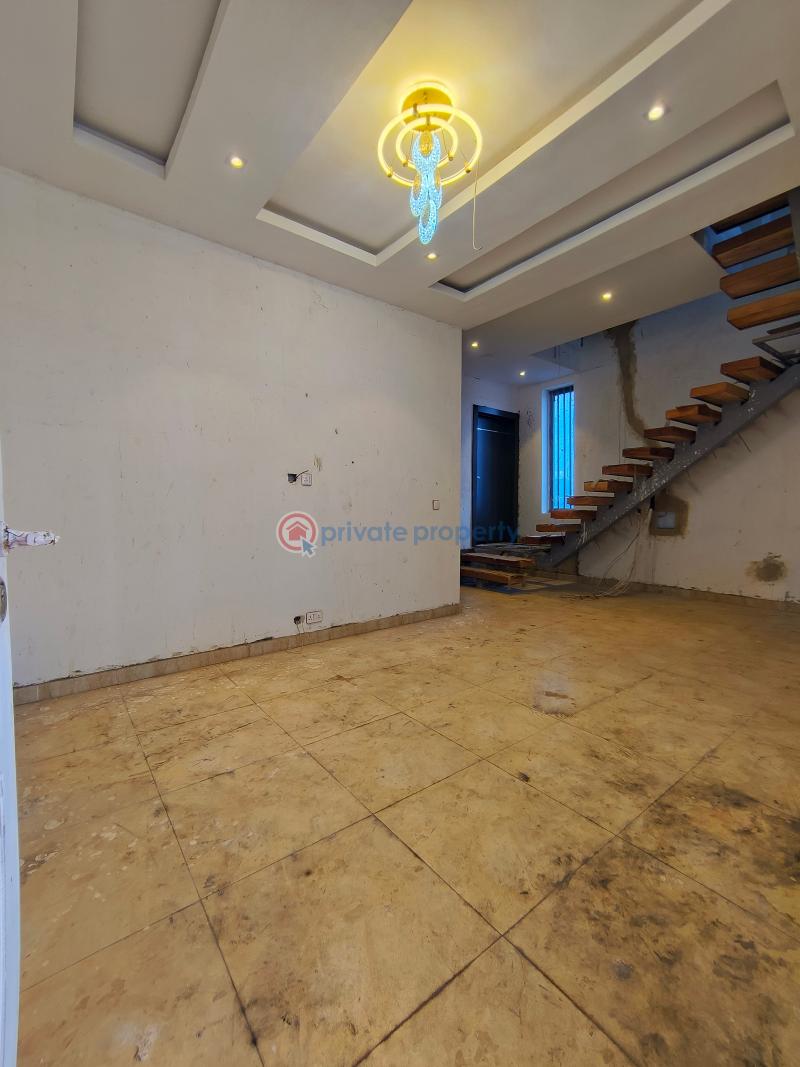 5 bedroom Semi detached Duplex For Sale Royalpine Estate, Orchid Lafiaji Lekki Lagos - 19