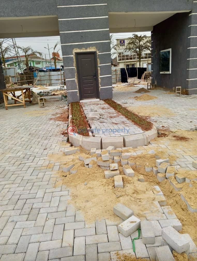 Commercial Land For Sale Magodo, Omole Phase 2, Ikeja City Mall, Alausa Secretariat Ikeja, Darrell Suites, Westgate Lifecare Mall. Kosofe Kosofe/Ikosi Lagos - 9