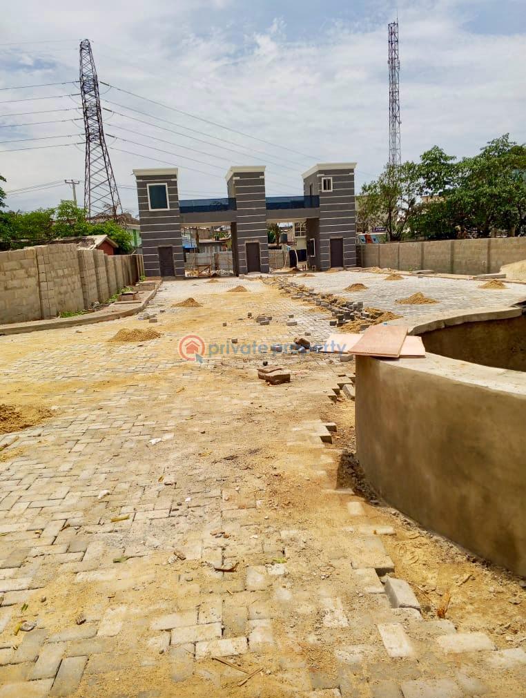 Residential Land For Sale Omole Phase 2, Magodo , Ikeja City Mall, Darell Suites. Kosofe Kosofe/Ikosi Lagos - 5