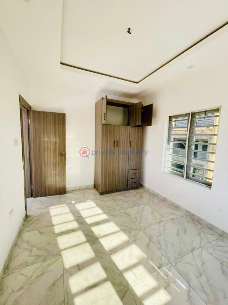 2 bedroom Block Of Flats For Rent Greenland Estate Ogombo Rd Ajah Lagos - 18