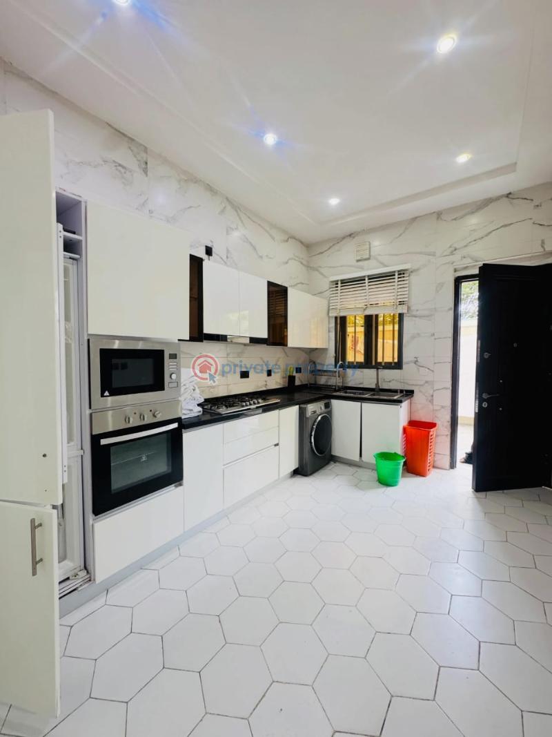 4 bedroom Terraced Duplex For Rent Lekki Phase 1 Lagos - 9