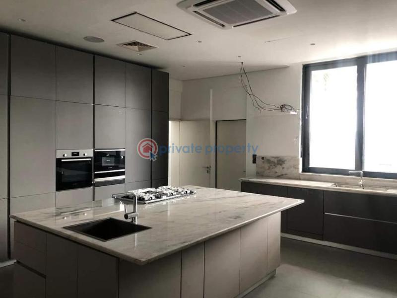 Luxury waterfront 6 bedroom fully furnished detached mansion with guest charlet, swimming pool & a private jetty on a land size of over 3,800sqm - 4 6 bedroom Detached Duplex For Sale Banana Island Ikoyi Lagos - 4