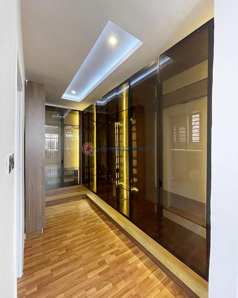 5 bedroom Detached Duplex For Sale Megamond Estate Ikota Lekki Lagos - 7