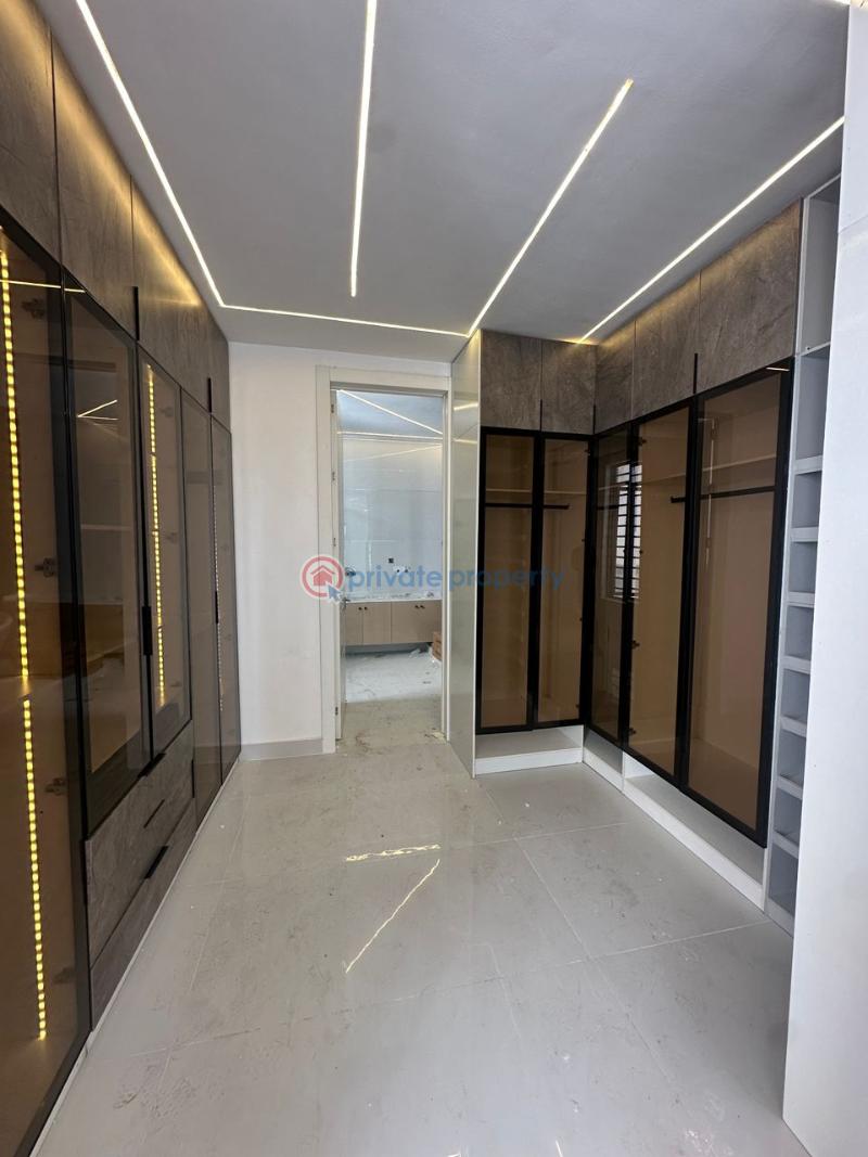 5 bedroom Detached Duplex For Sale Lekki Phase 1 Lagos - 13