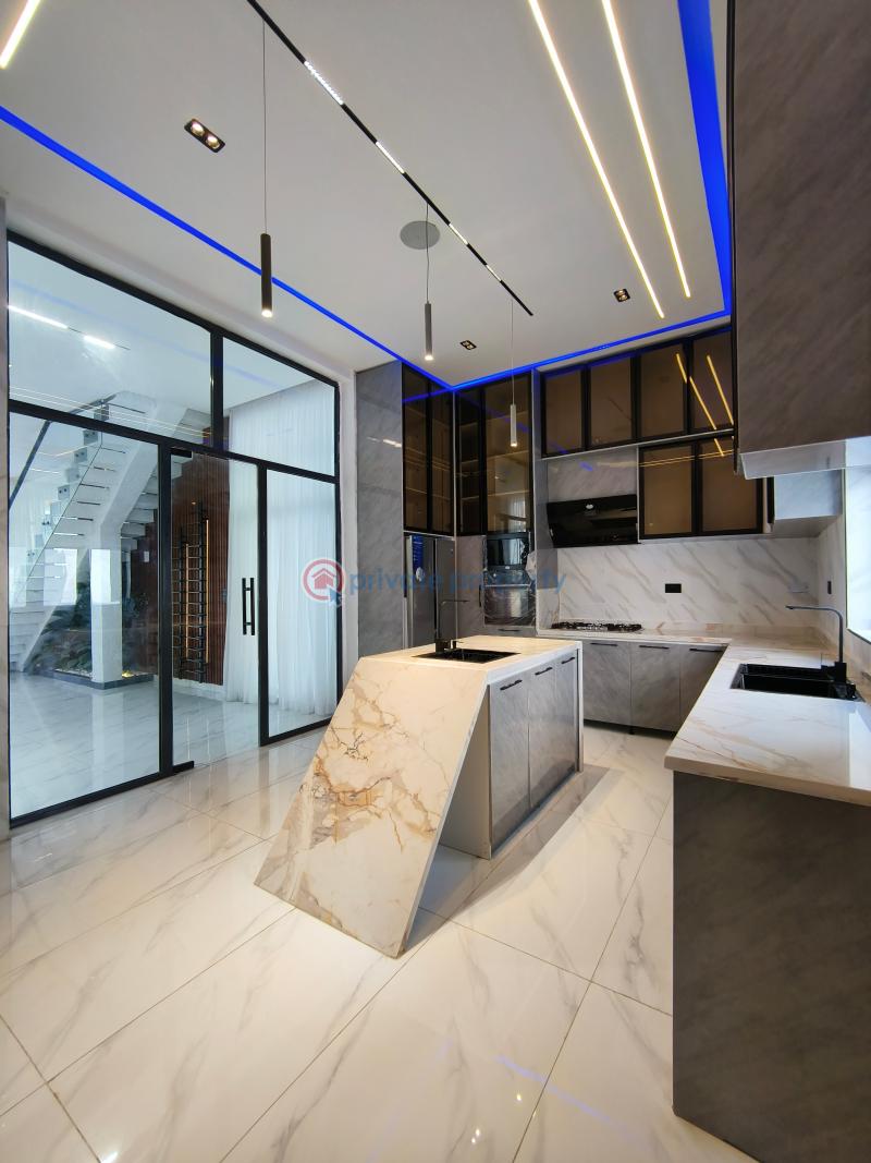5 bedroom Duplex For Sale Conservation Chevron Drive Lekki Lagos - 9