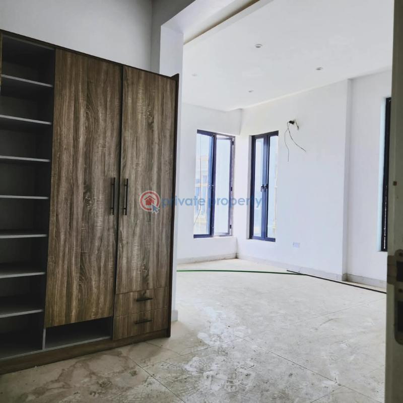 5 bedroom Terraced Duplex For Sale Cowrie Creek Estate, Lekki Lagos - 17