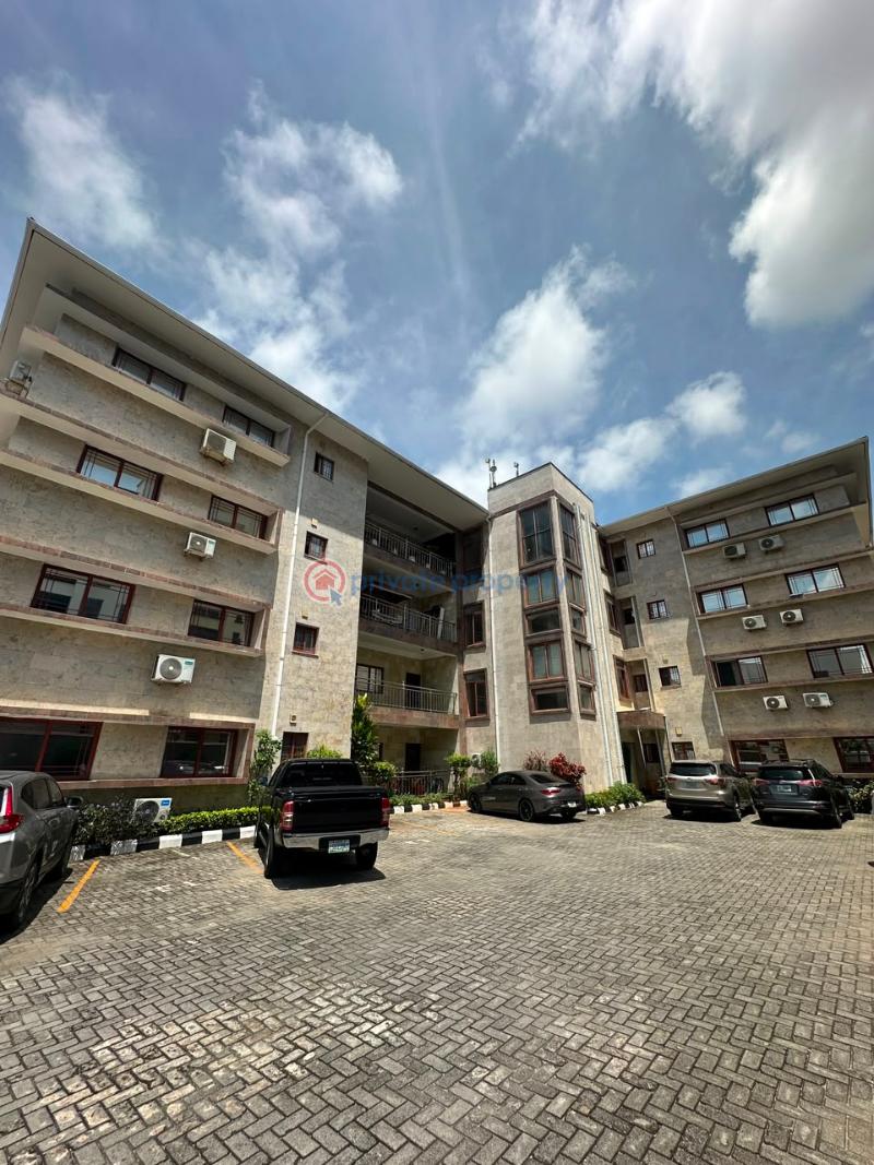3 bedroom Shared Apartment For Rent Banana Island Ikoyi Lagos - 1