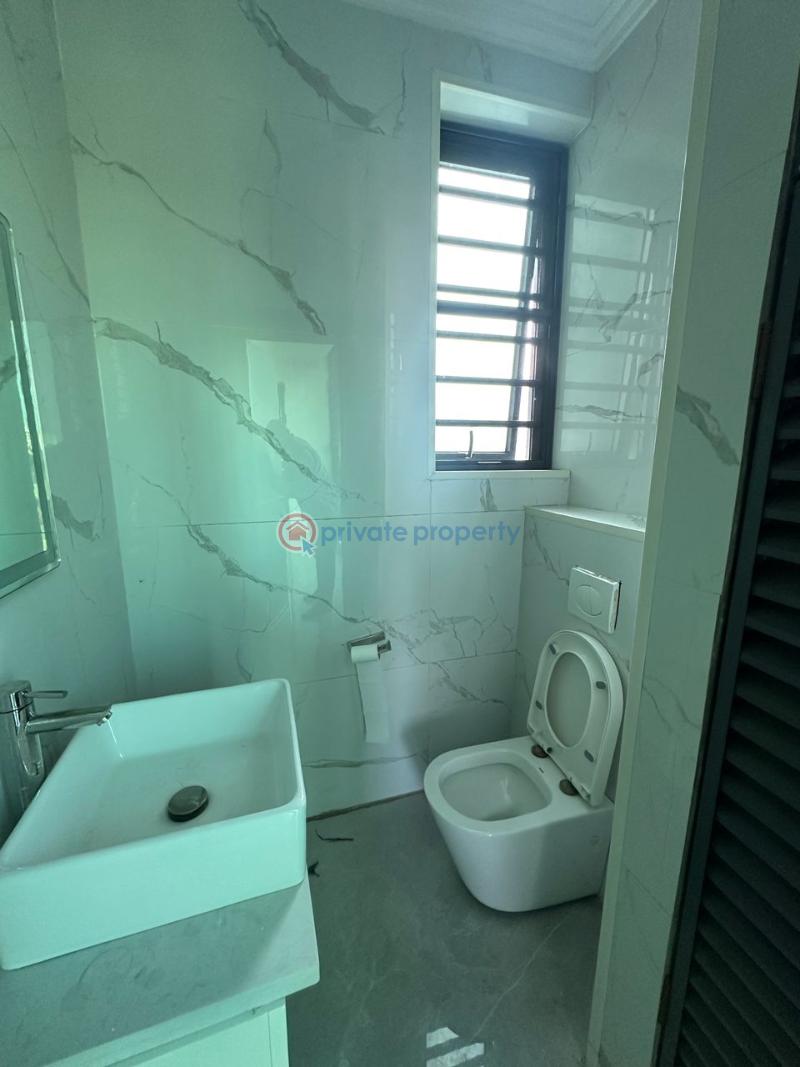 Luxury well maintained 4 bedroom maisonette with 2 room bq - 13 4 bedroom Block Of Flats For Rent Ikoyi Lagos - 13