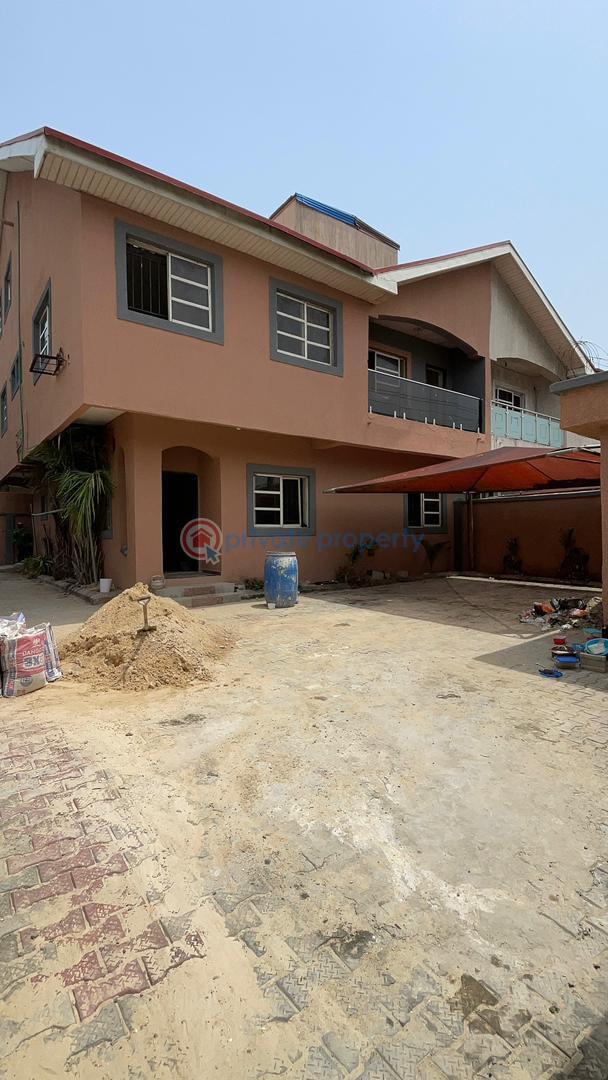 4 bedroom Semi detached Duplex For Rent Lekki Right Side Lekki Phase 1 Lagos - 0