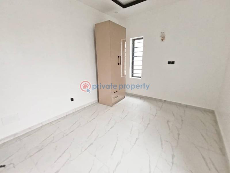 Luxury,beautiful and fully automated smart duplexes - 12 6 bedroom Detached Duplex For Sale Chevron Drive Lekki Lagos - 12