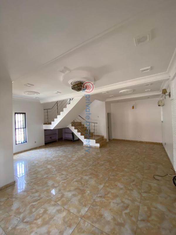 A well finished three (3)  bedroom duplex, in a serviced estate block - 7 3 bedroom Detached Duplex For Sale Ikate Elegushi Lekki Lagos - 7