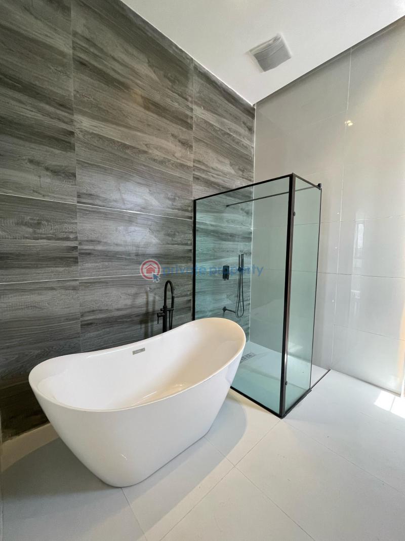 5 bedroom Detached Duplex For Sale Ikota Lekki Lagos - 3