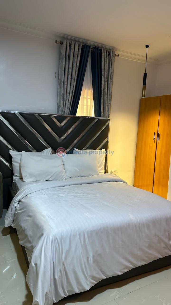 Magnetic and posh studio apartment - 3 1 bedroom Self Contain For Rent Admiralty Lekki Phase 1 Lagos - 3