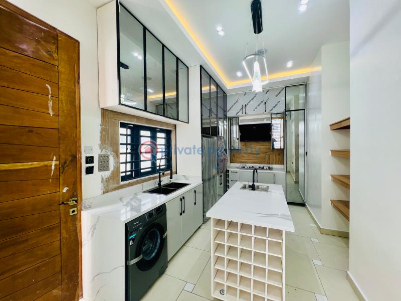 4 bedroom Detached Duplex For Sale Orchid Road Lekki Lekki Phase 2 Lagos - 5