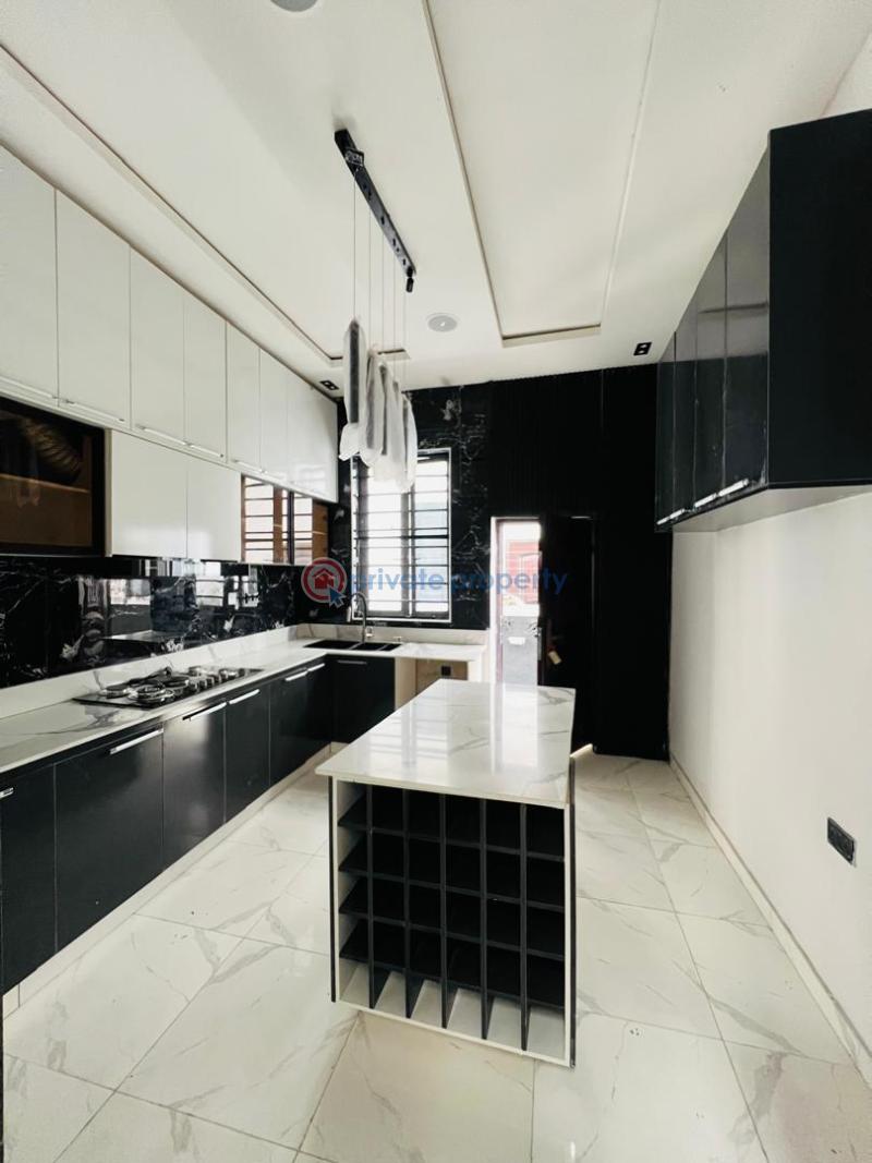 4 bedroom Detached Duplex For Sale Kd Kaduna Suburb Kaduna Area  - 11