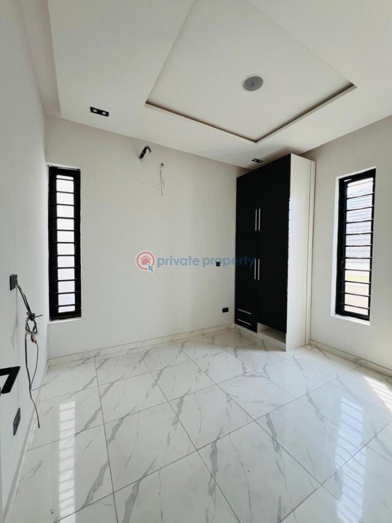 4 bedroom Detached Duplex For Sale Kd Kaduna Suburb Kaduna Area  - 4