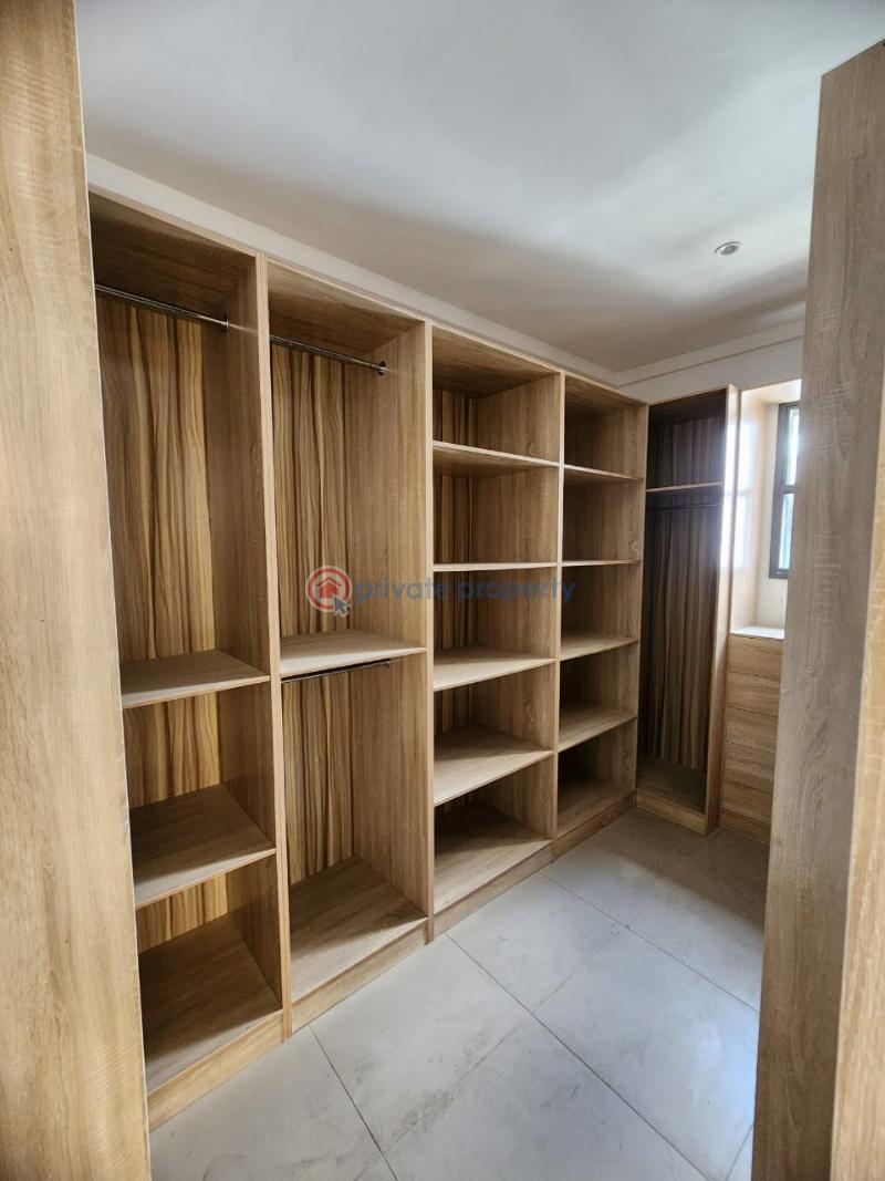 4 bedroom Terraced Duplex For Sale Chevron Drive Lekki Lagos - 11