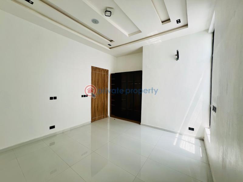 5 bedroom Duplex For Sale Chevron, Lekki Lagos Chevron Drive Lekki Lagos - 19
