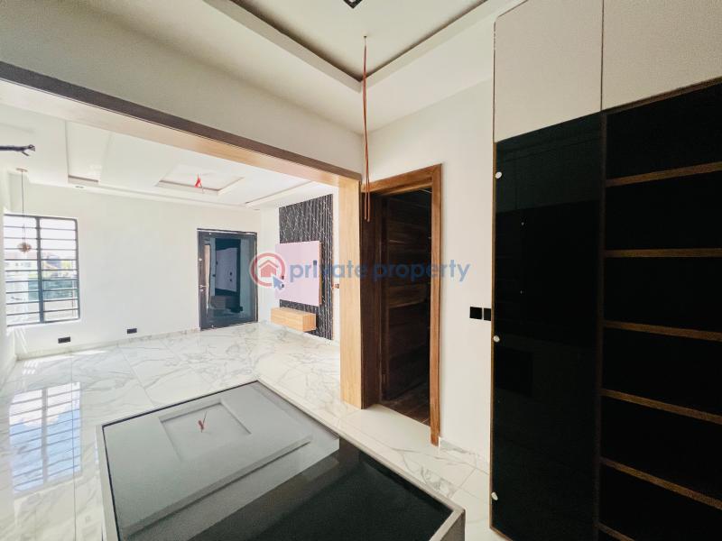 5 bedroom Duplex For Sale Victory Park Estate Osapa Osapa Lekki Lagos - 11