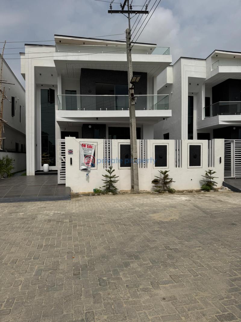 Magnificent 5 bedroom detached duplex with a pool for sale - 10 5 bedroom Detached Duplex For Sale Ajah Lagos - 10