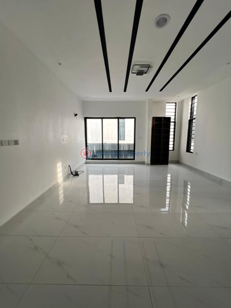 5 bedroom Detached Duplex For Sale Chevron Drive Lekki Lagos - 3