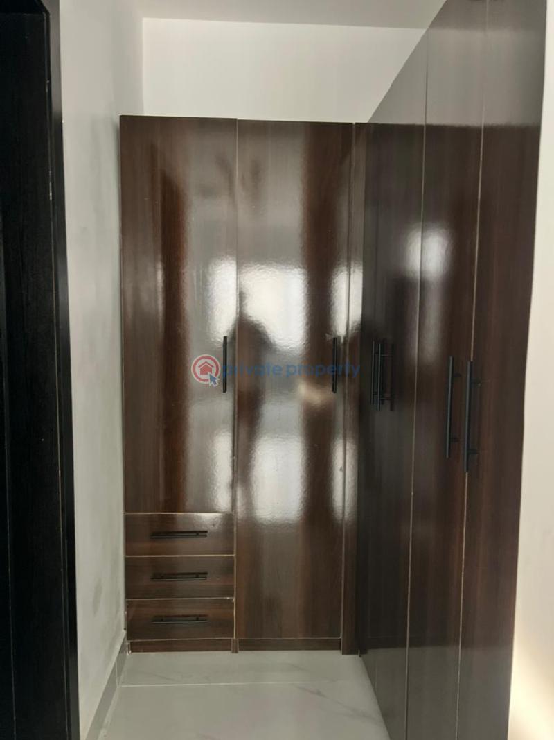 5 bedroom Detached Duplex For Sale Chevron Drive Lekki Lagos - 6