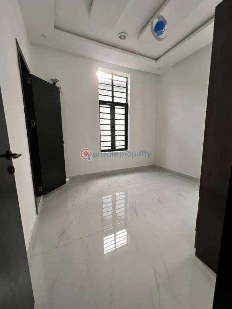 5 bedroom Detached Duplex For Sale Chevron Drive Lekki Lagos - 8