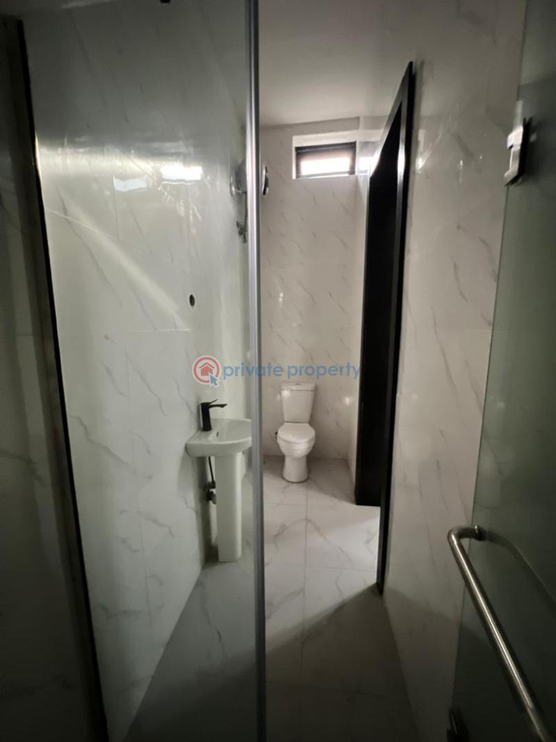 5 bedroom Detached Duplex For Sale Chevron Drive Lekki Lagos - 2