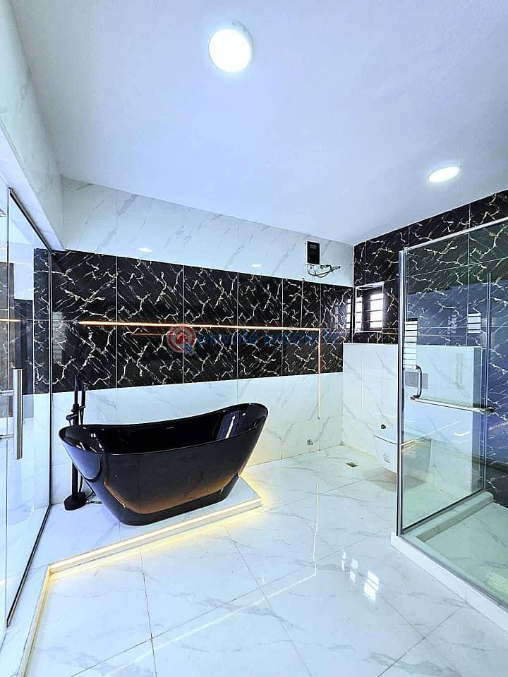 5 bedroom Detached Duplex For Sale Orchid Road Chevron Drive Lekki Lagos - 16