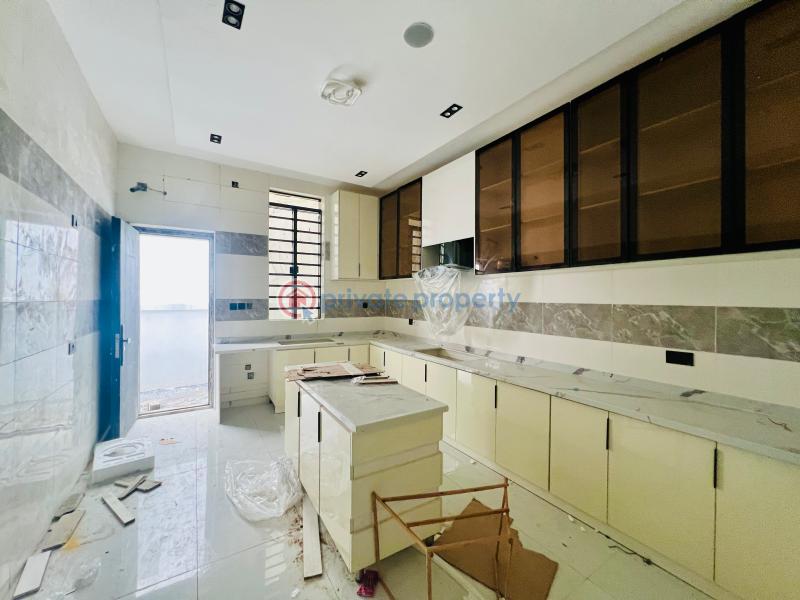 5 bedroom Detached Duplex For Sale A Lovely Estate At Orchid Road By Chevron Tollgate Lekki Expressway Lagos - 8
