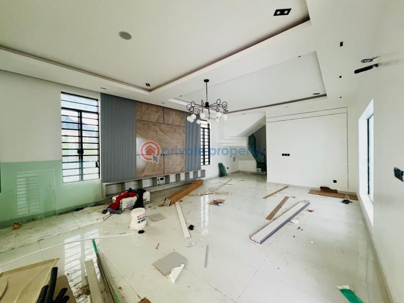5 bedroom Detached Duplex For Sale A Lovely Estate At Orchid Road By Chevron Tollgate Lekki Expressway Lagos - 3