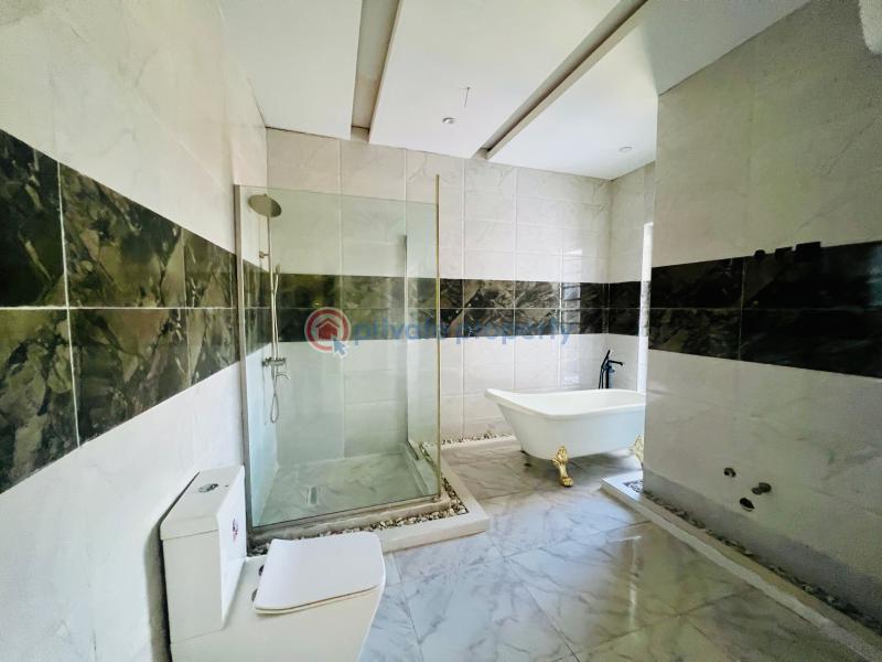 5 bedroom Duplex For Sale Victory Park Estate Osapa Osapa Lekki Lagos - 11