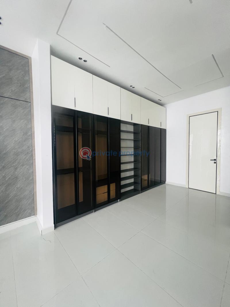 5 bedroom Duplex For Sale Orchid Road Lekki Along Lekki Expressway Lagos - 10